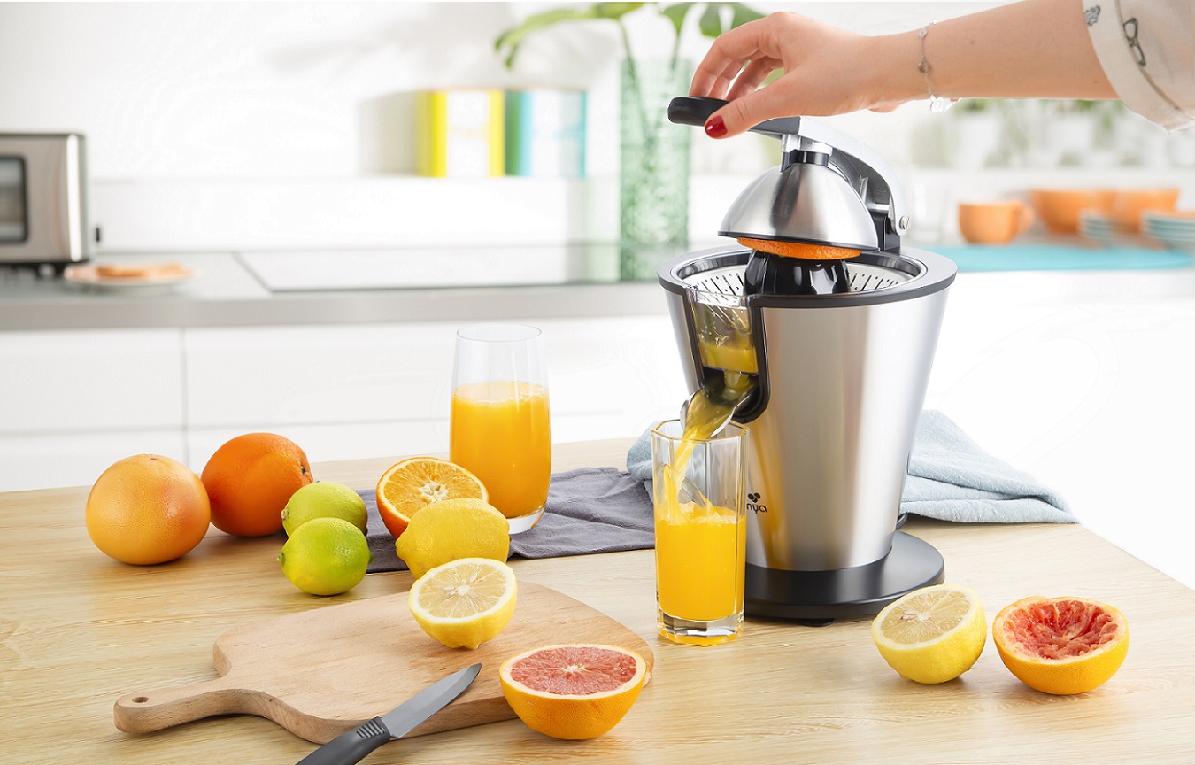 Presse agrumes électrique, bras levier, en acier inoxydable, 0.7L
